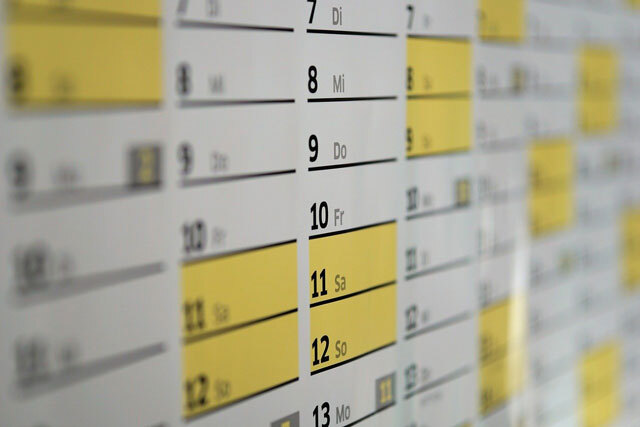 日付が書かれたカレンダーの画像